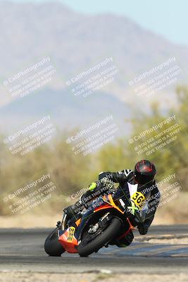media/Apr-19-2025-CVMA (Sat) [[586b59ad56]]/Race 13-Amateur Supersport Open/